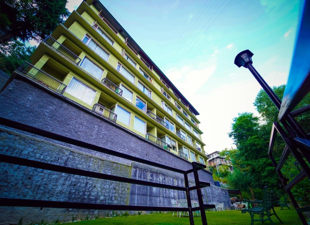 Regenta Place Green Leaf Manali- A Centrally Heated Resort Exterior photo